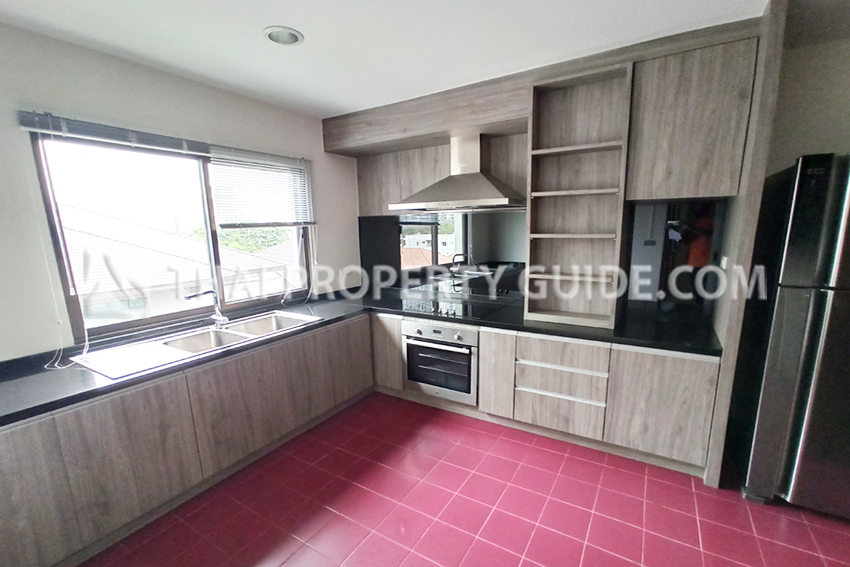 Apartment in Phaholyothin 